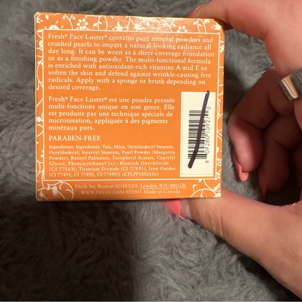 Fresh Face Luster Radiant Powder — Rio Samba - Picture 3 of 5